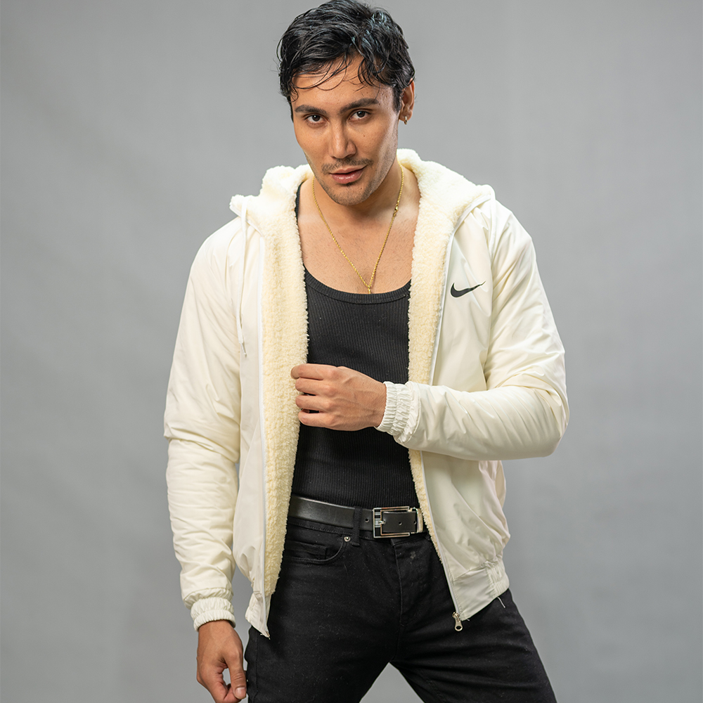 کاپشن مدل Nike سفید