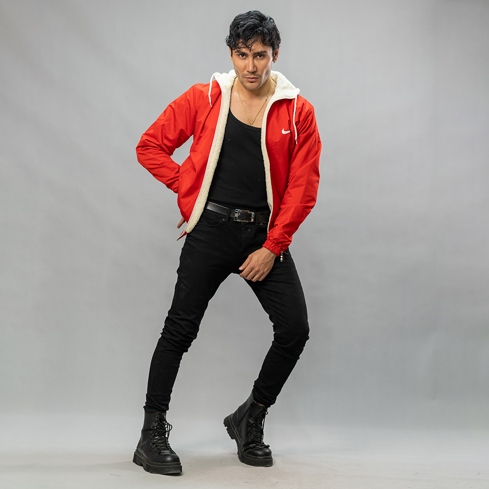 کاپشن مدل Nike قرمز